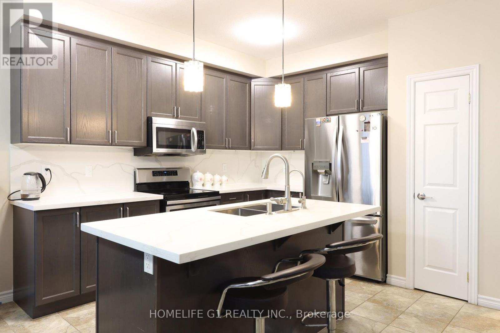 217 Drenters Court, Guelph/eramosa, Ontario  N0B 2K0 - Photo 9 - X12537674