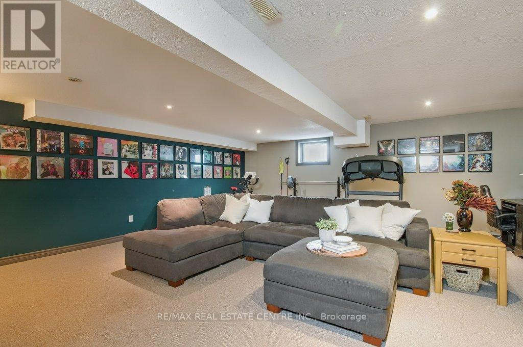 19 Apple Ridge Drive, Kitchener, Ontario  N2P 2S2 - Photo 40 - X12537696