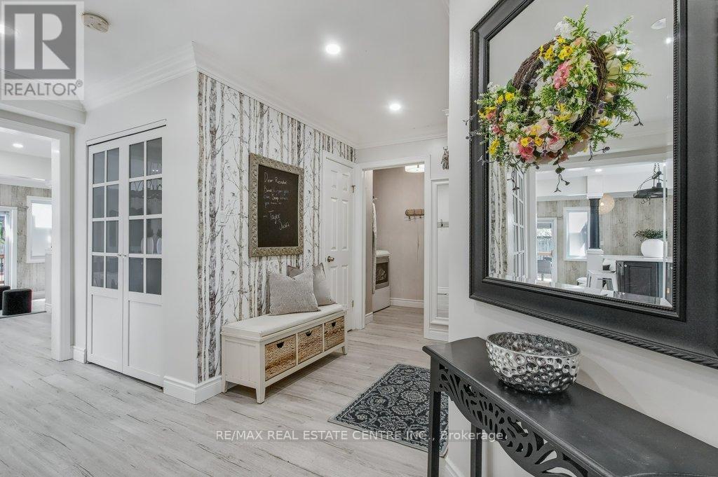 19 Apple Ridge Drive, Kitchener, Ontario  N2P 2S2 - Photo 9 - X12537696