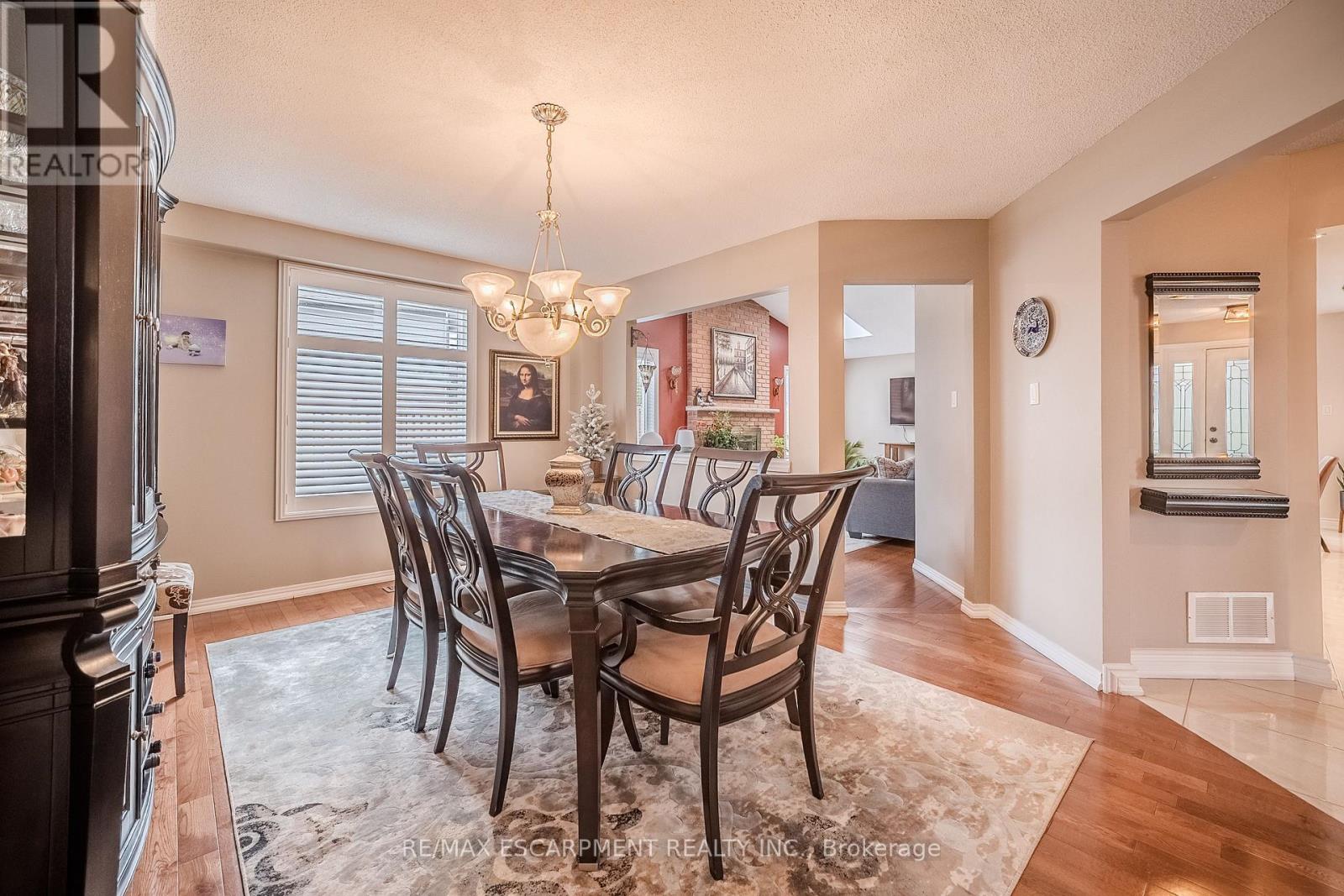 139 Brigade Drive, Hamilton, Ontario  L9B 2B9 - Photo 7 - X12537750