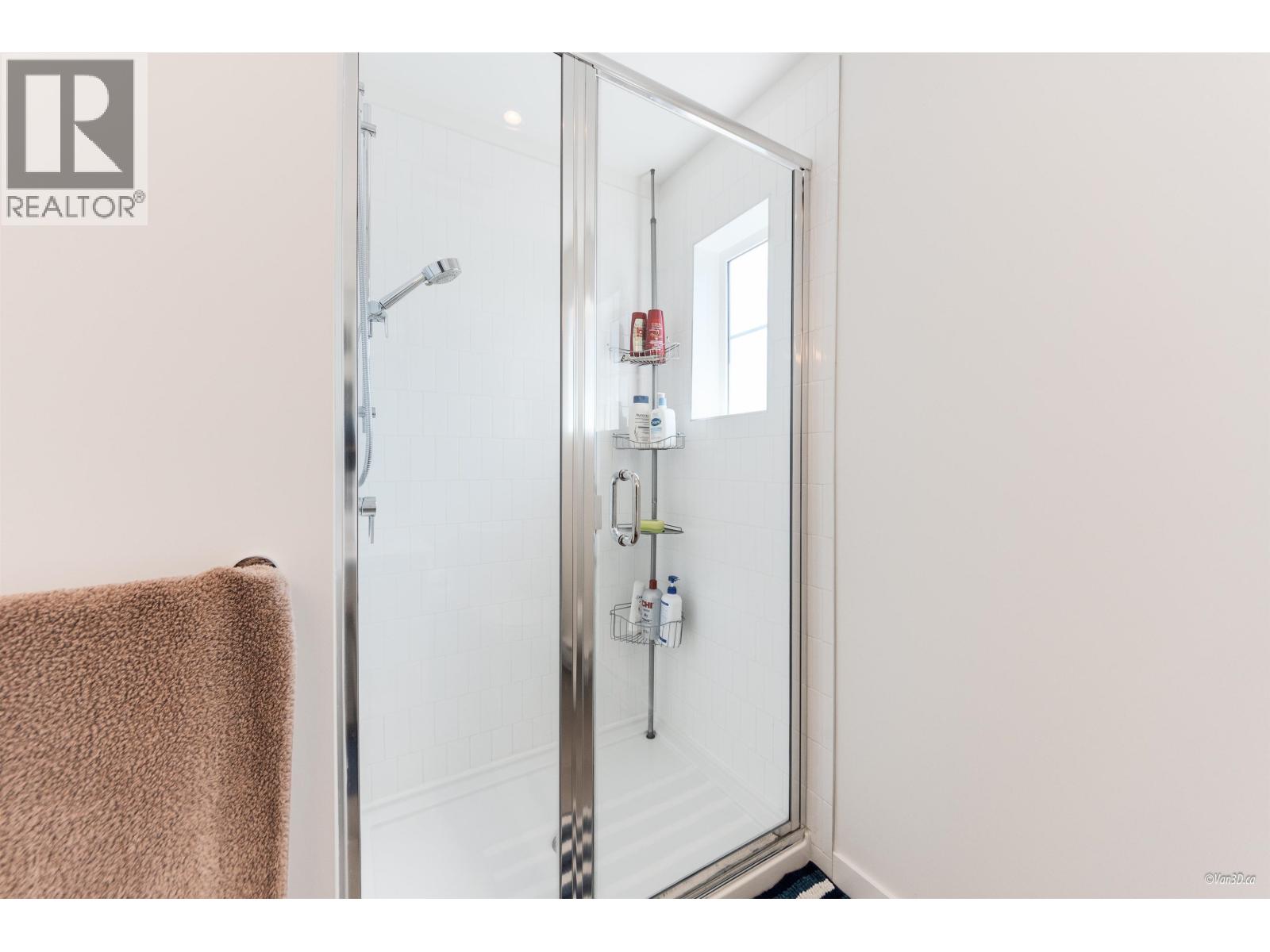 8 2560 Pitt River Road, Port Coquitlam, British Columbia  V3C 1R9 - Photo 14 - R3066611