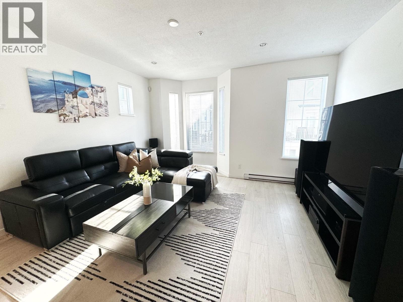 8 2560 Pitt River Road, Port Coquitlam, British Columbia  V3C 1R9 - Photo 9 - R3066611