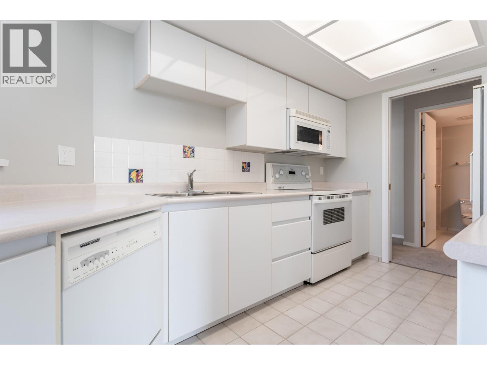 802 1190 Pipeline Road, Coquitlam, British Columbia  V3B 7T9 - Photo 9 - R3066613