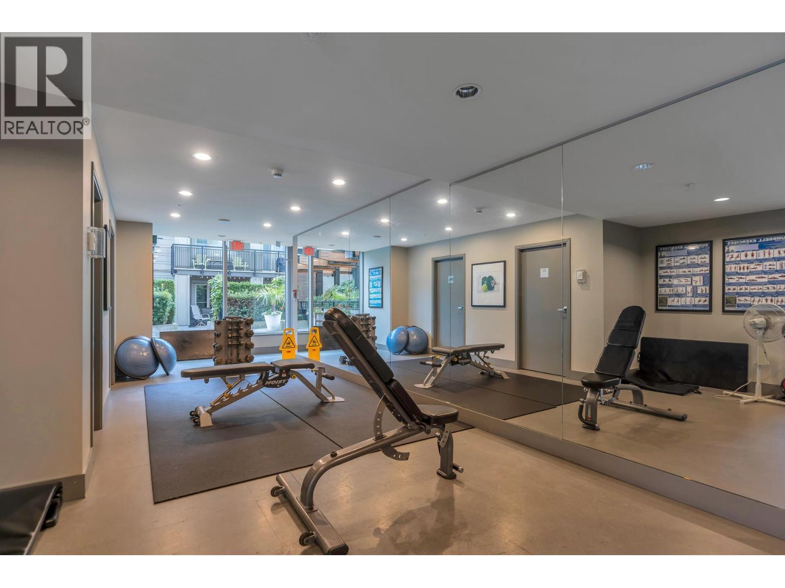 2205 3102 Windsor Gate, Coquitlam, British Columbia  V3B 0J3 - Photo 30 - R3066629