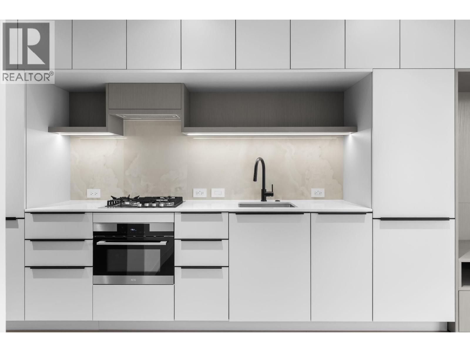 412 2015 St. Johns Street, Port Moody, British Columbia  V3H 0N5 - Photo 3 - R3066633