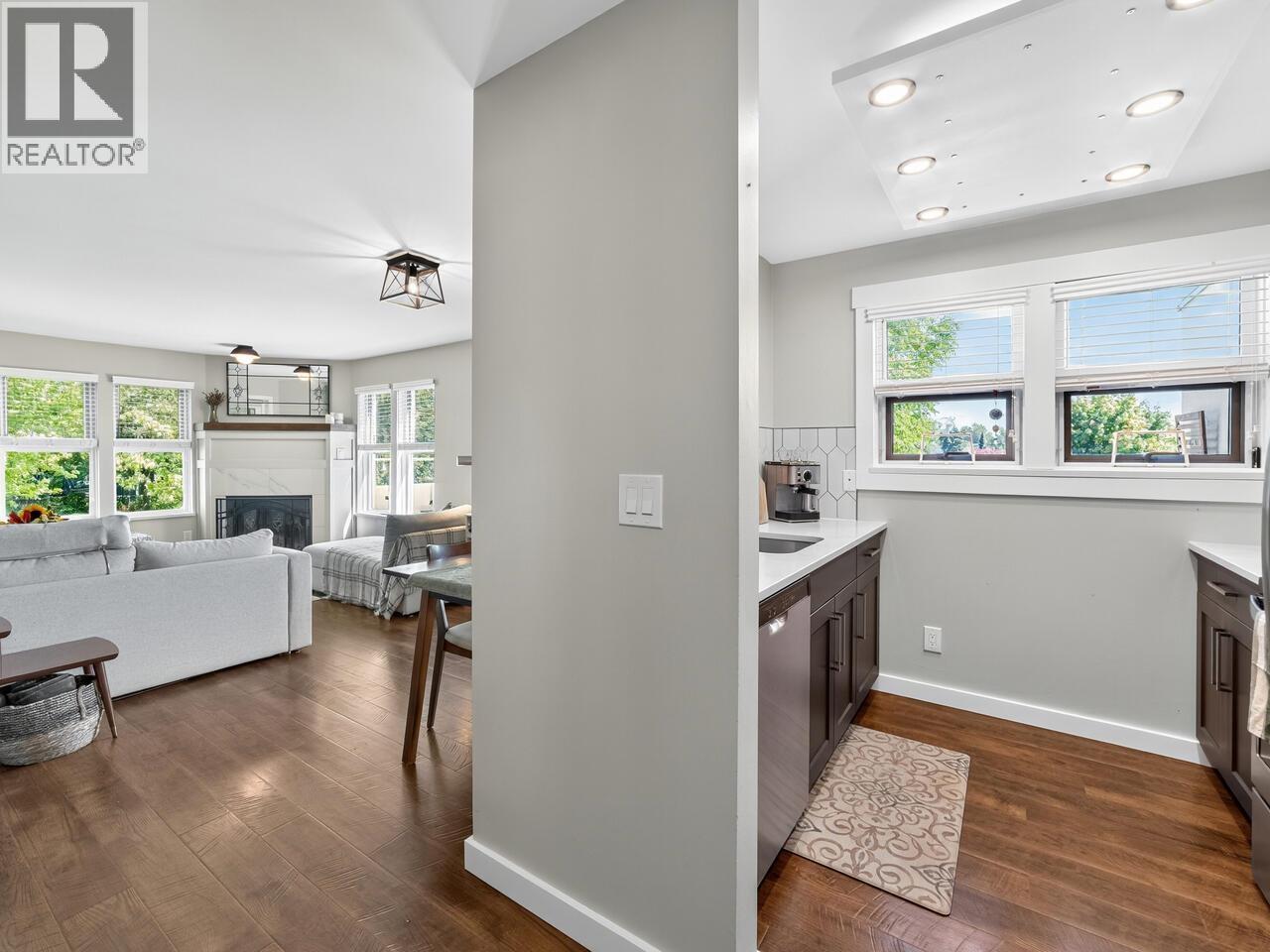 105 98 Laval Street, Coquitlam, British Columbia  V3K 6S9 - Photo 4 - R3066636