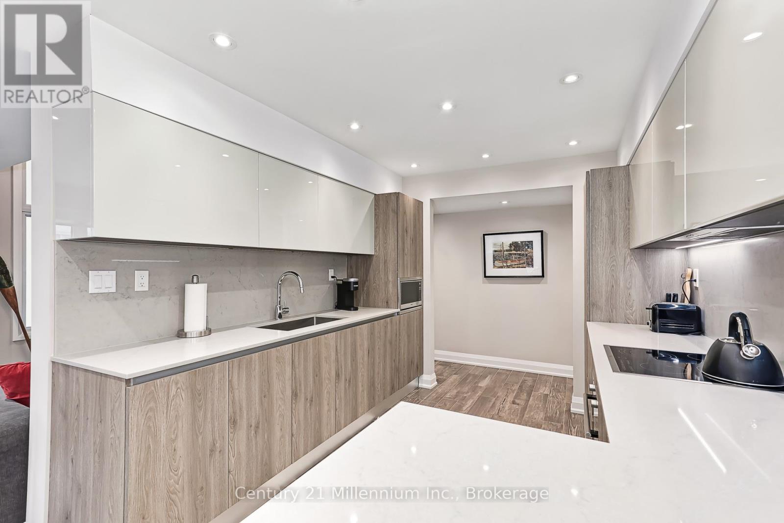 102 - 110 Fairway Court, Blue Mountains, Ontario  L9Y 0P8 - Photo 14 - X12537784