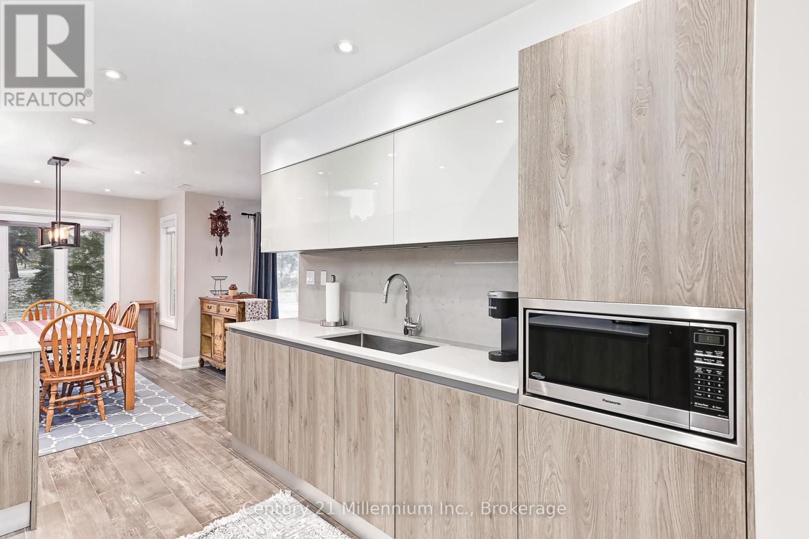 102 - 110 Fairway Court, Blue Mountains, Ontario  L9Y 0P8 - Photo 16 - X12537784