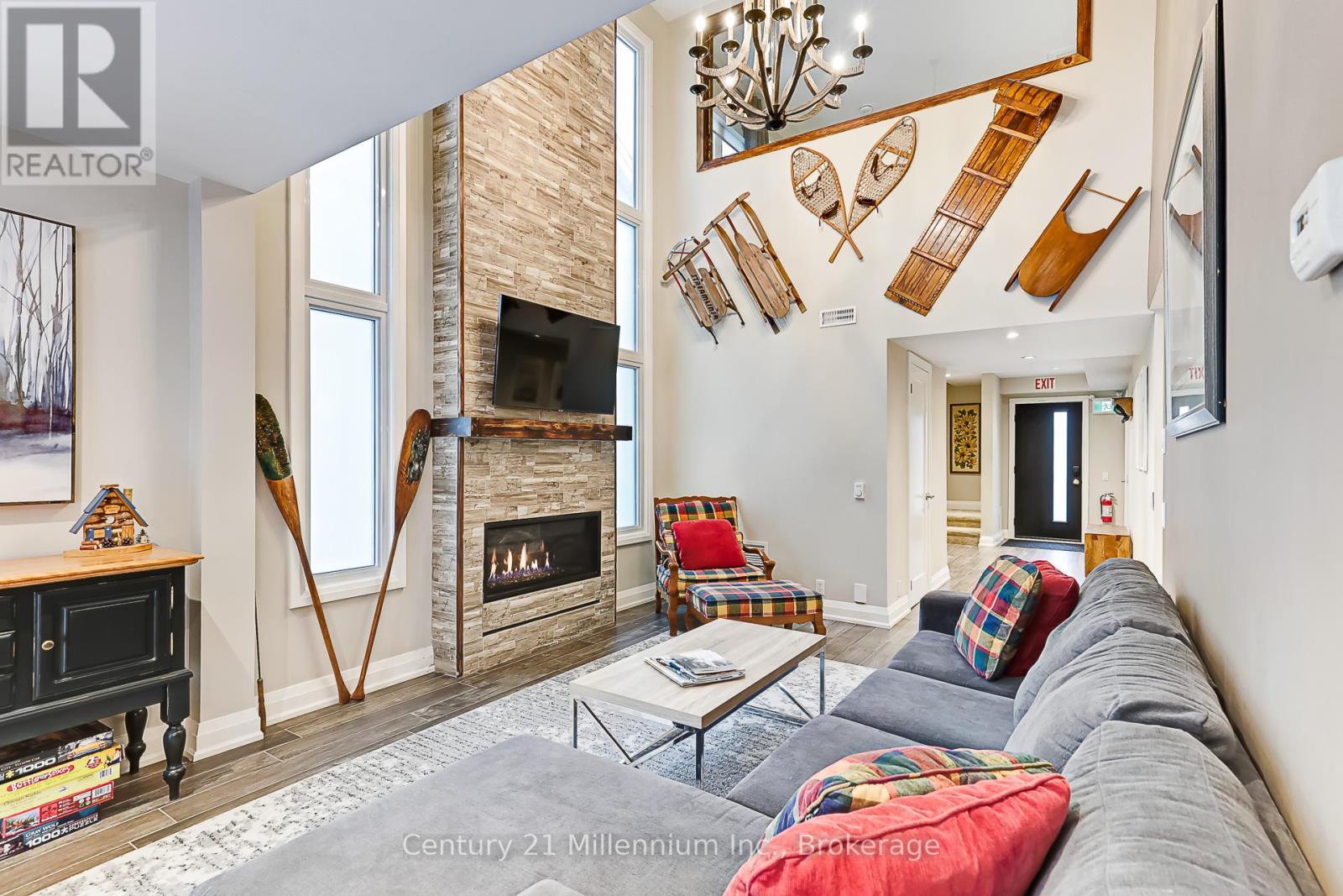 102 - 110 Fairway Court, Blue Mountains, Ontario  L9Y 0P8 - Photo 9 - X12537784