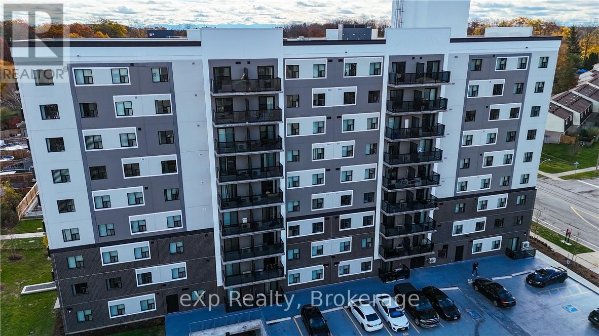 206 - 595 Strasburg Road, Kitchener, Ontario N2E 4J1 - Photo 24 - X12537862