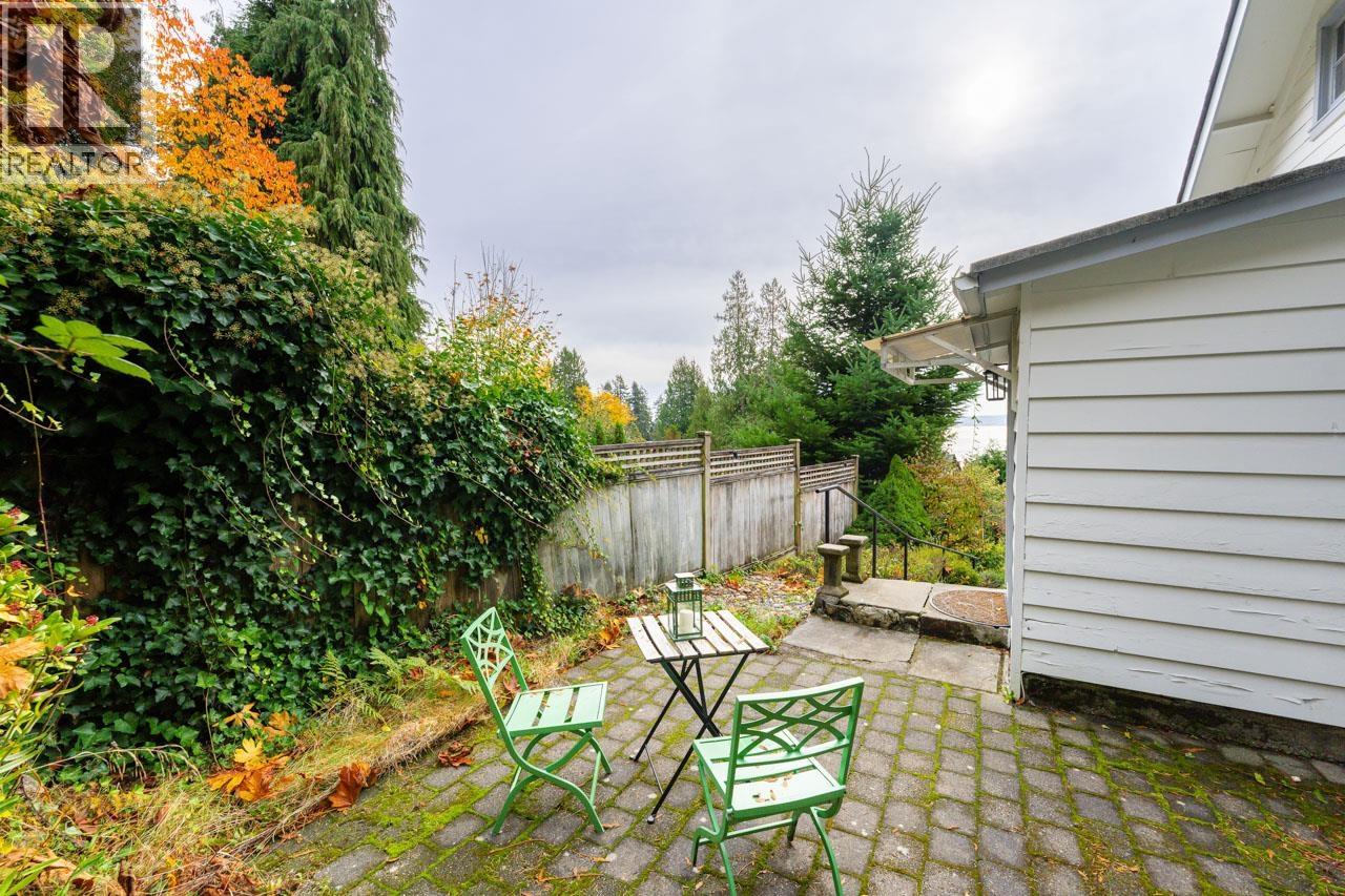3245 Travers Avenue, West Vancouver, British Columbia  V7V 1G5 - Photo 19 - R3066649