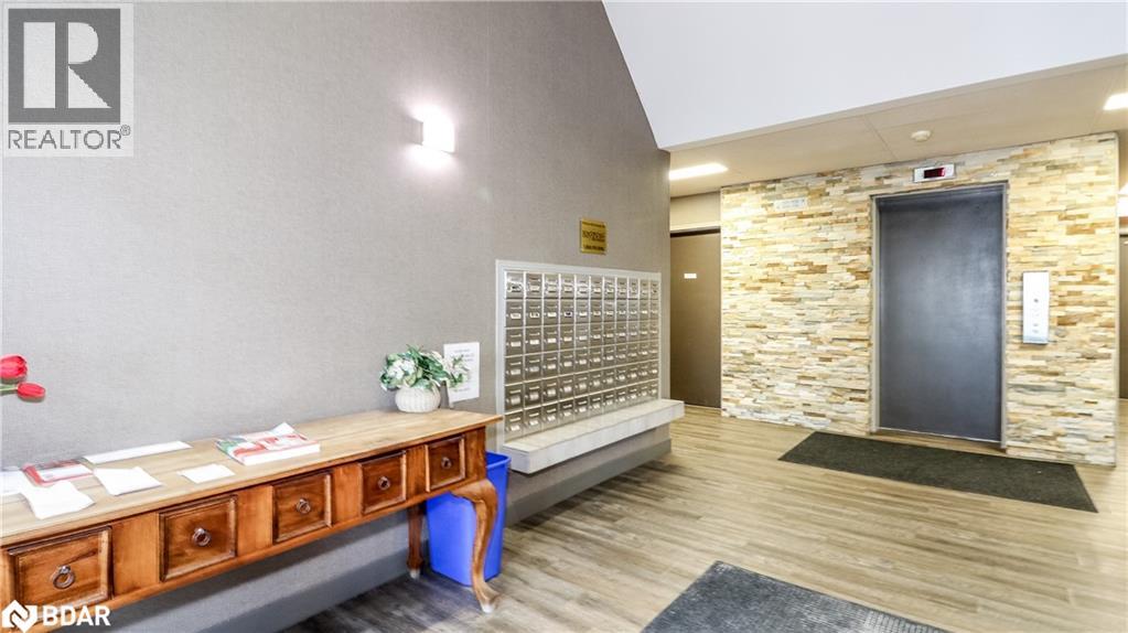 126 Bell Farm Road Unit# 113, Barrie, Ontario  L4M 6J3 - Photo 15 - 40787756