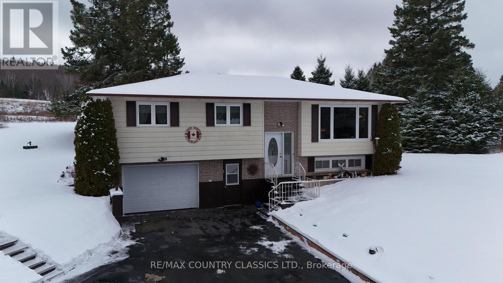 3559 South Baptiste Lake Road, Highlands East, Ontario K0L 2A0 - Photo 1 - X12537520