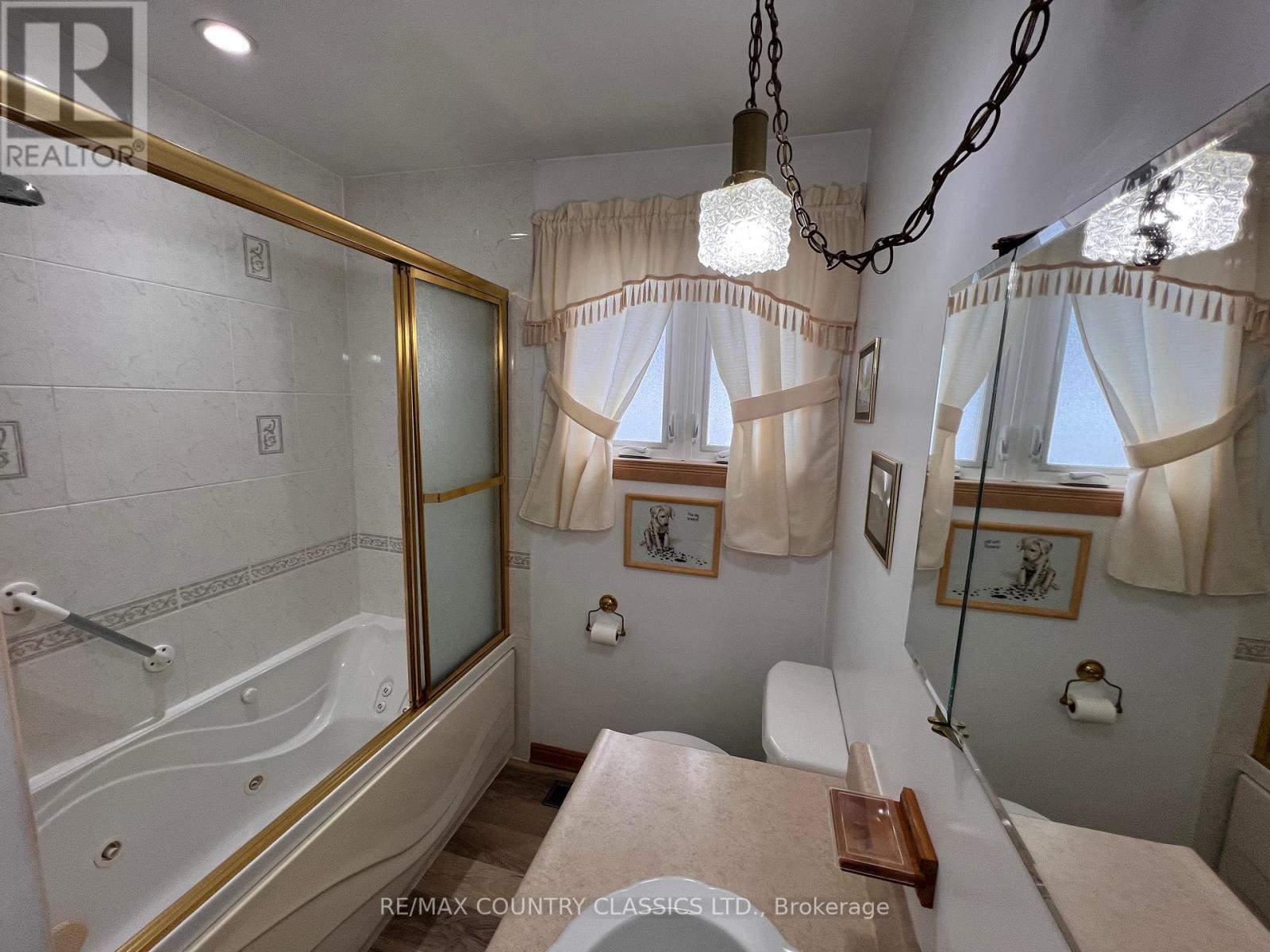 3559 South Baptiste Lake Road, Highlands East, Ontario K0L 2A0 - Photo 24 - X12537520