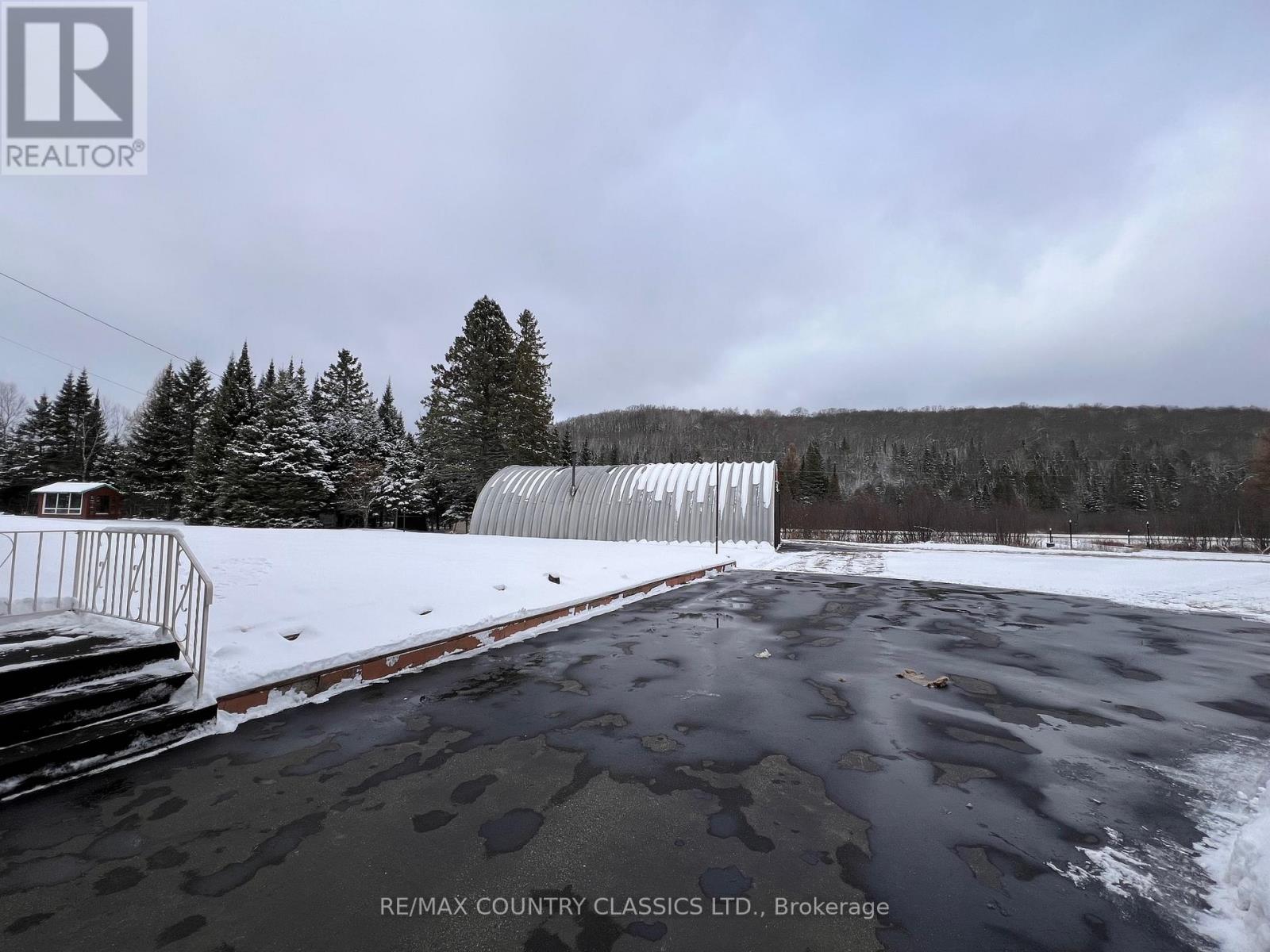 3559 South Baptiste Lake Road, Highlands East, Ontario K0L 2A0 - Photo 28 - X12537520