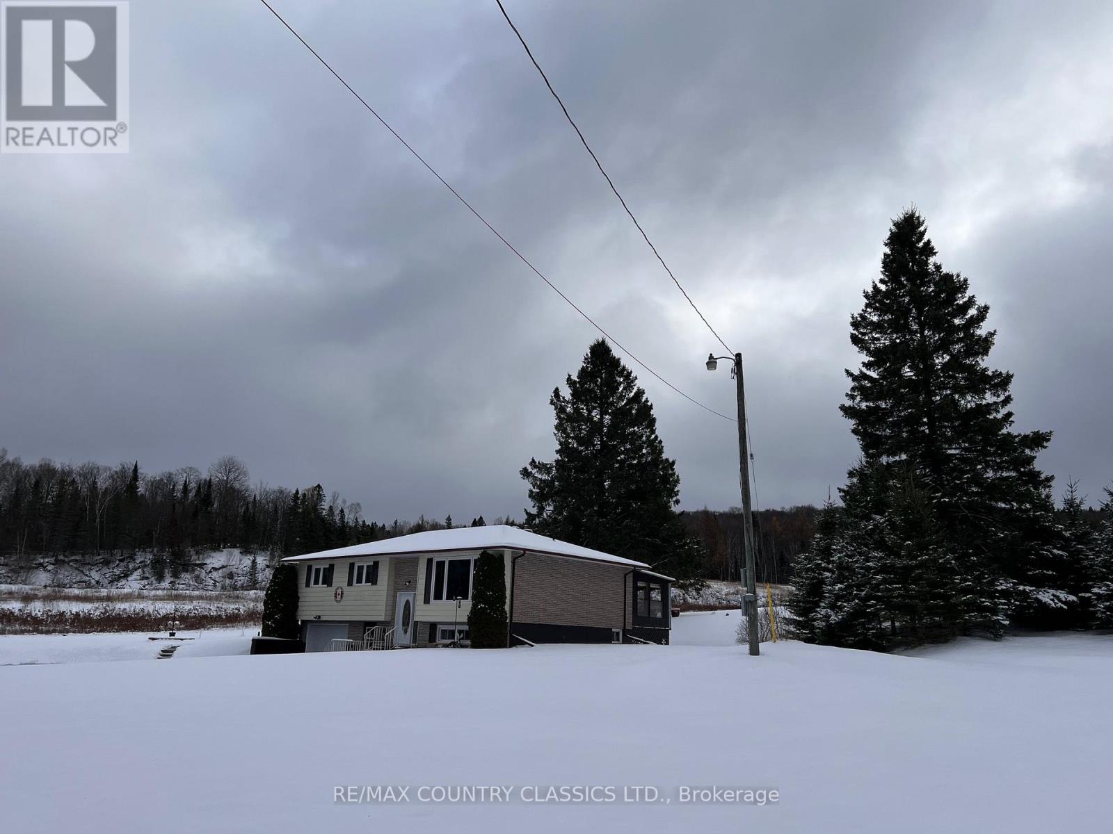 3559 South Baptiste Lake Road, Highlands East, Ontario K0L 2A0 - Photo 39 - X12537520