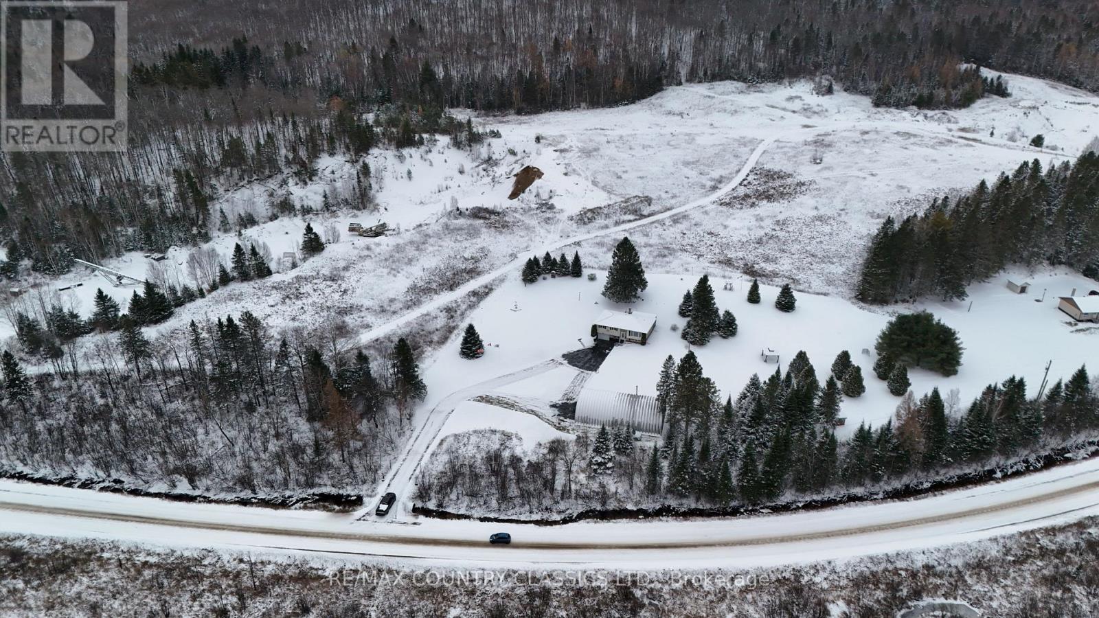 3559 South Baptiste Lake Road, Highlands East, Ontario K0L 2A0 - Photo 6 - X12537520