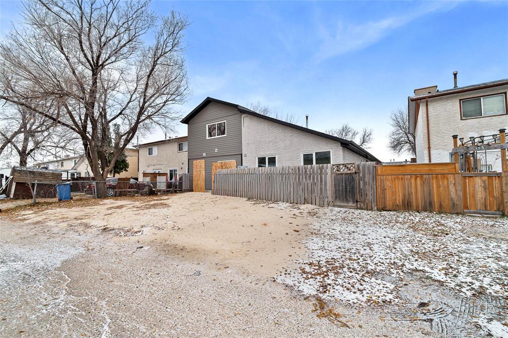 149 Albina Way, Winnipeg, Manitoba  R2R 1G8 - Photo 31 - 202528324