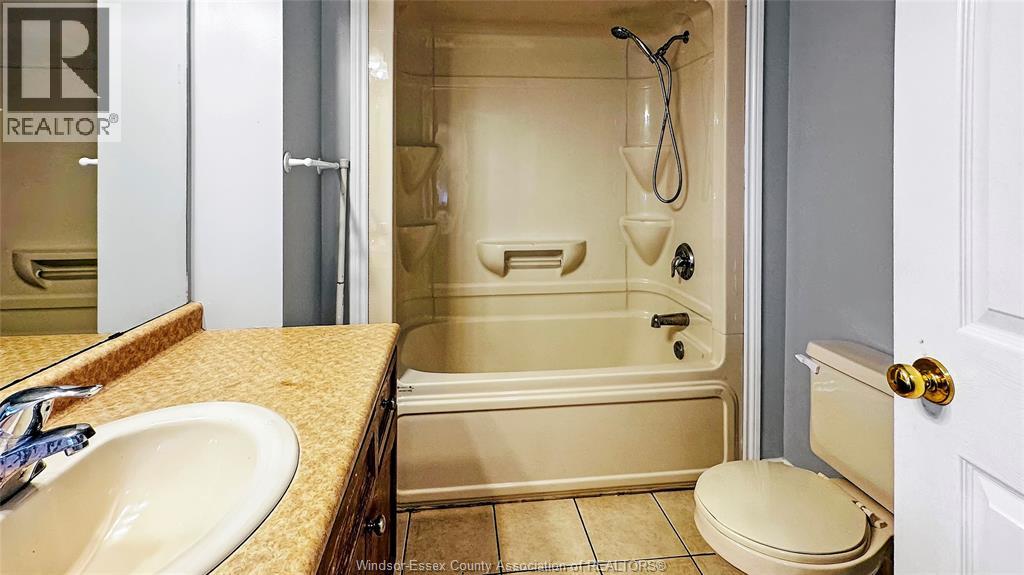 4663 Helsinki Crescent, Windsor, Ontario  N9G 3G2 - Photo 11 - 25028670