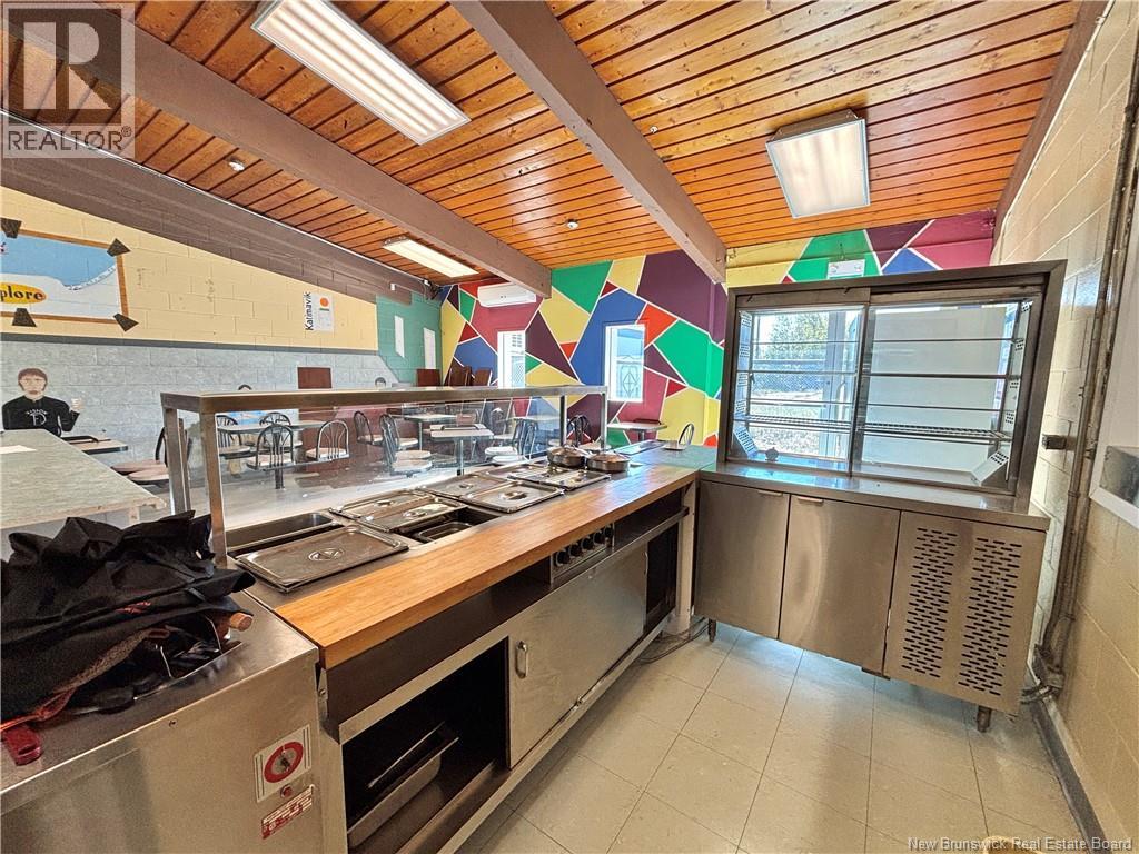 895 St Anne, Bathurst, New Brunswick  E2A 2N5 - Photo 20 - NB129909