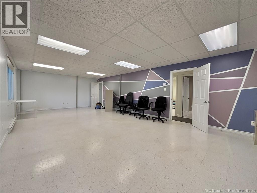 895 St Anne, Bathurst, New Brunswick  E2A 2N5 - Photo 27 - NB129909