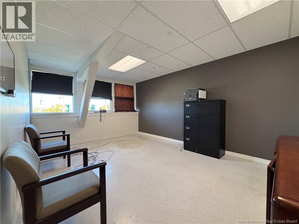 895 St Anne, Bathurst, New Brunswick  E2A 2N5 - Photo 30 - NB129909