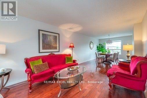 2394 Annan Woods Drive, Pickering, Ontario  L1X 2K6 - Photo 3 - E12533734