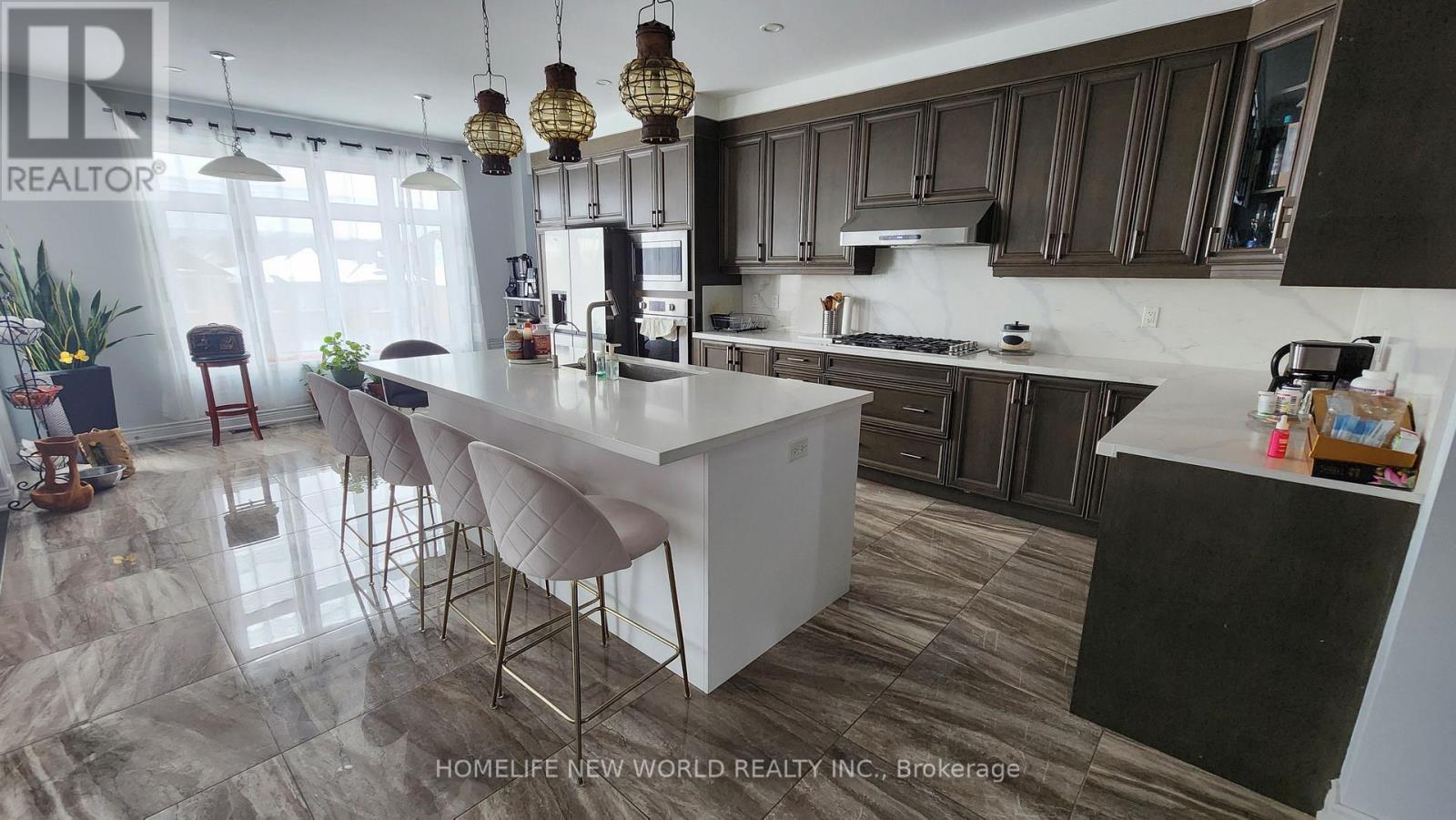 15 Prunella Crescent W, East Gwillimbury, Ontario  L9N 0S7 - Photo 5 - N12537554