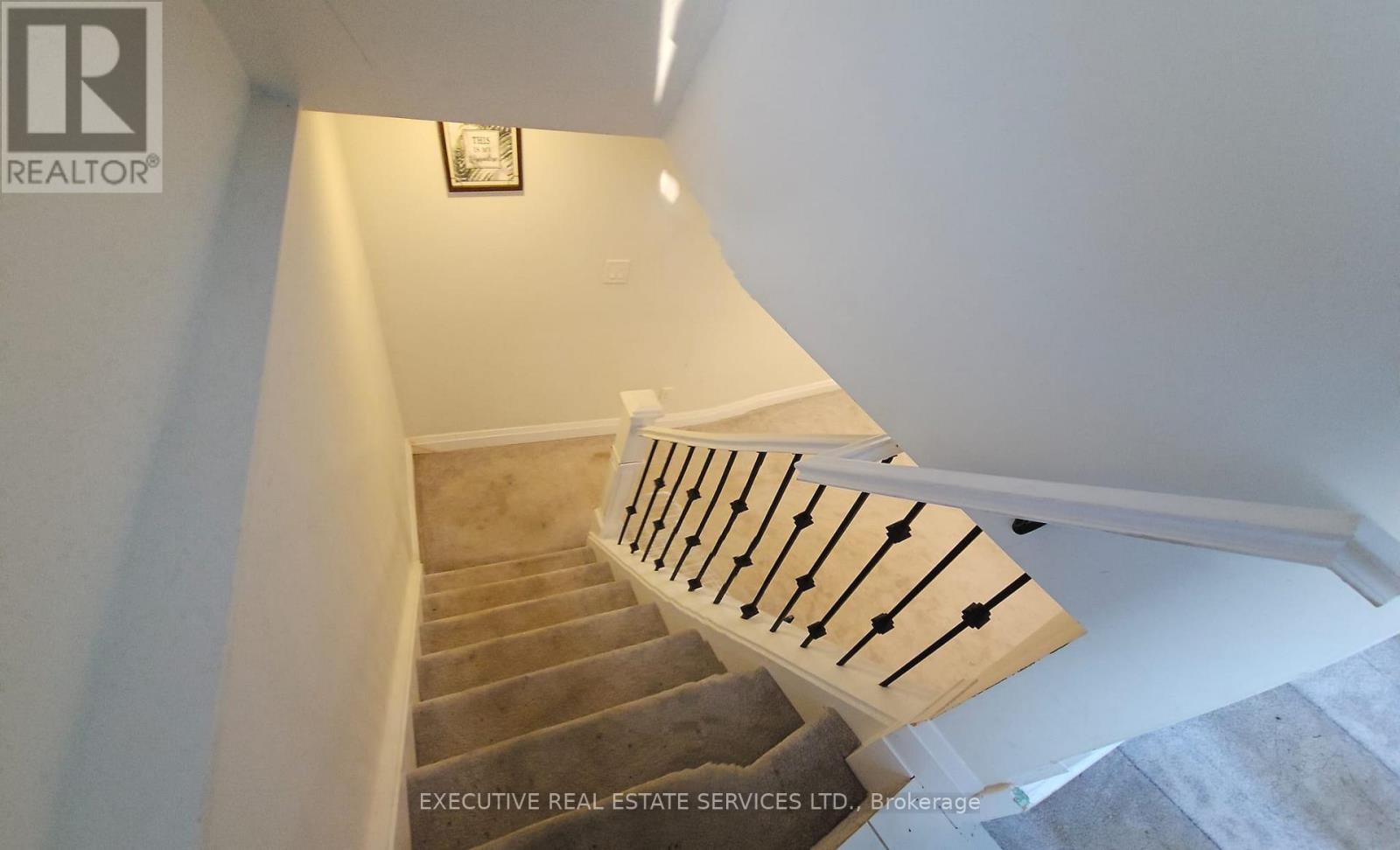 44 Woodsview Avenue, Grimsby, Ontario  L3M 3T1 - Photo 19 - X12280949