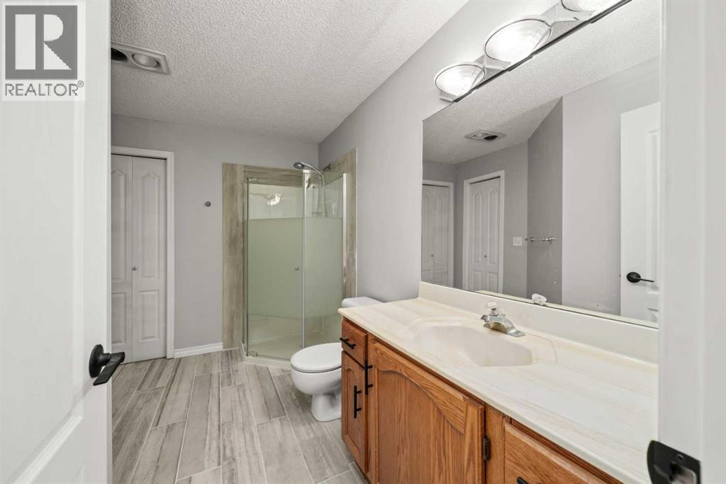 296 Lakeside Greens Crescent, Chestermere, Alberta  T1X 1C3 - Photo 27 - A2268702