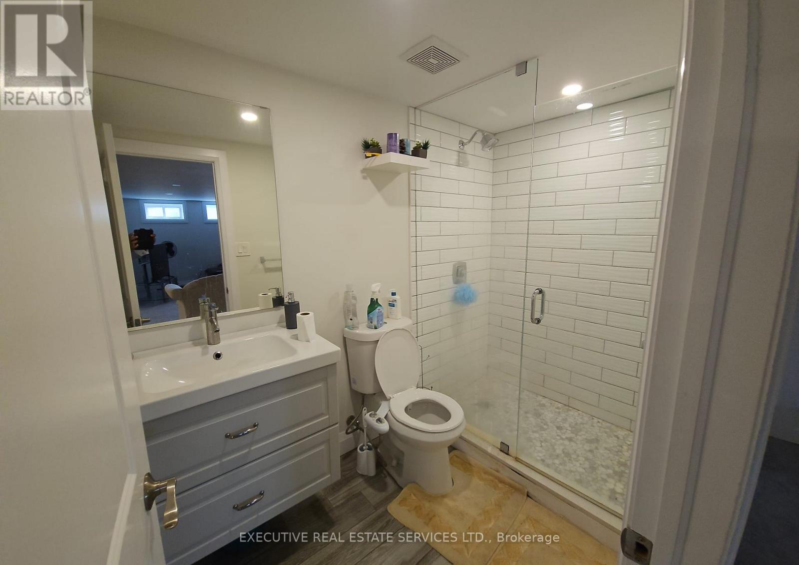 44 Woodsview Avenue, Grimsby, Ontario  L3M 3T1 - Photo 23 - X12280949