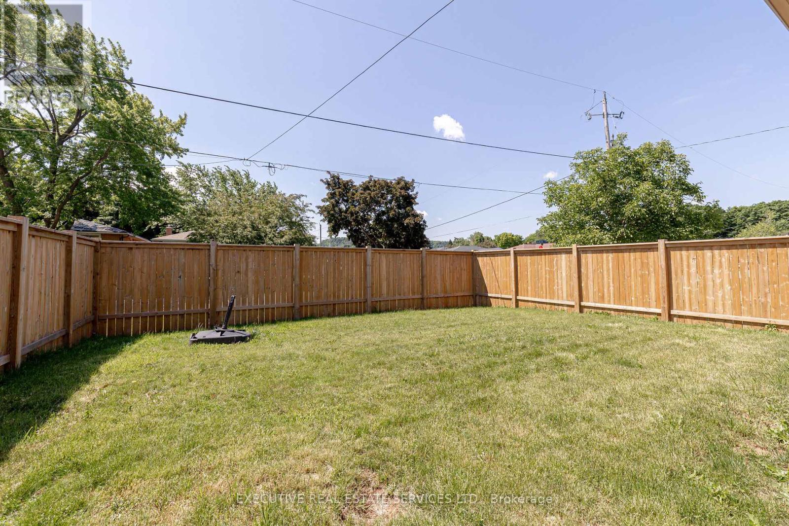 44 Woodsview Avenue, Grimsby, Ontario  L3M 3T1 - Photo 25 - X12280949