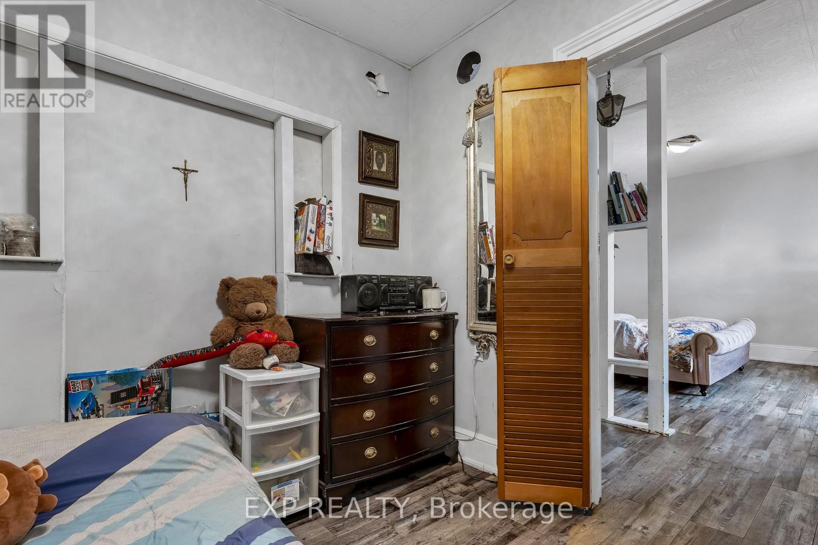 193 Locke Street N, Hamilton, Ontario L8R 3B1 - Photo 12 - X12515008