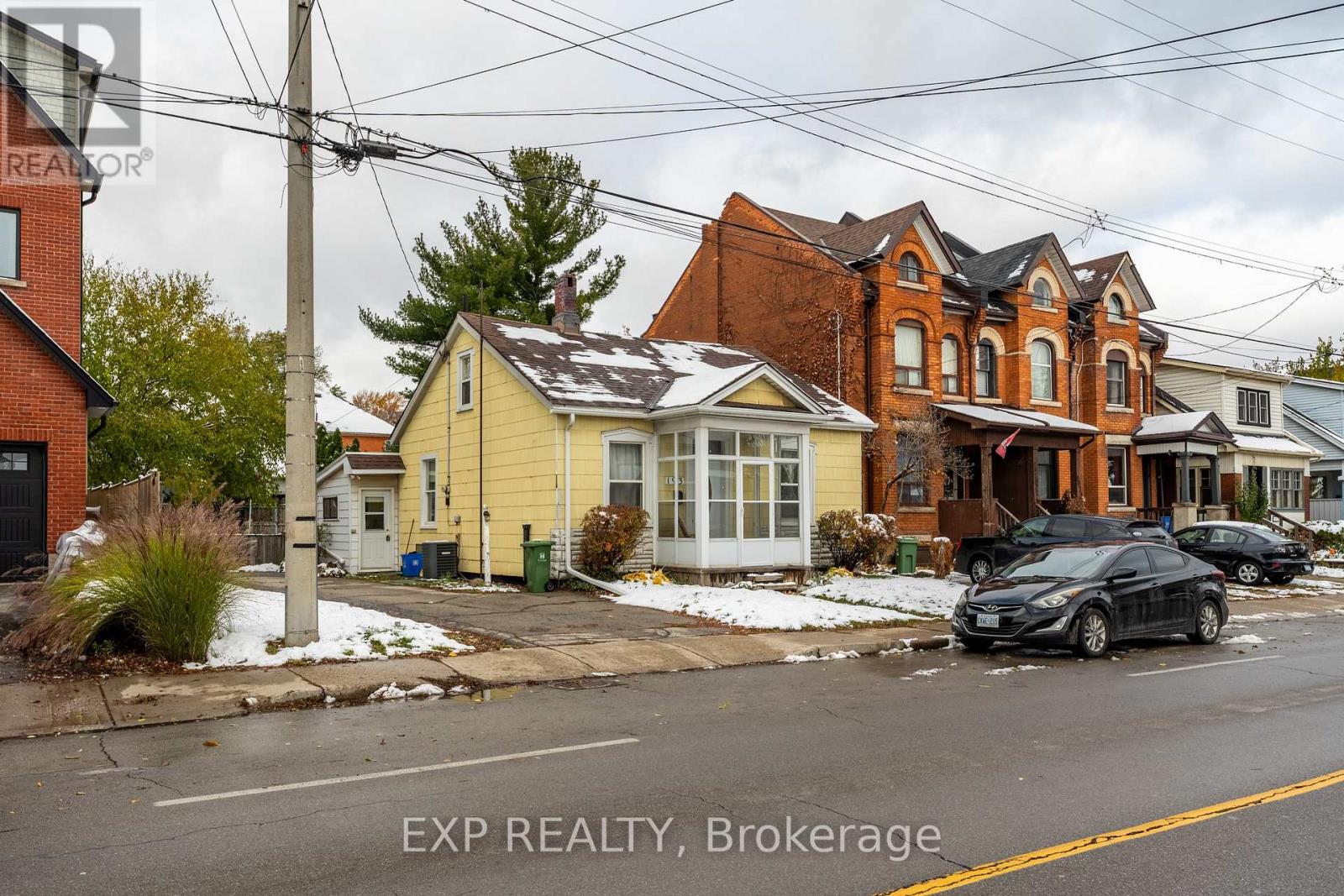 193 Locke Street N, Hamilton, Ontario L8R 3B1 - Photo 4 - X12515008