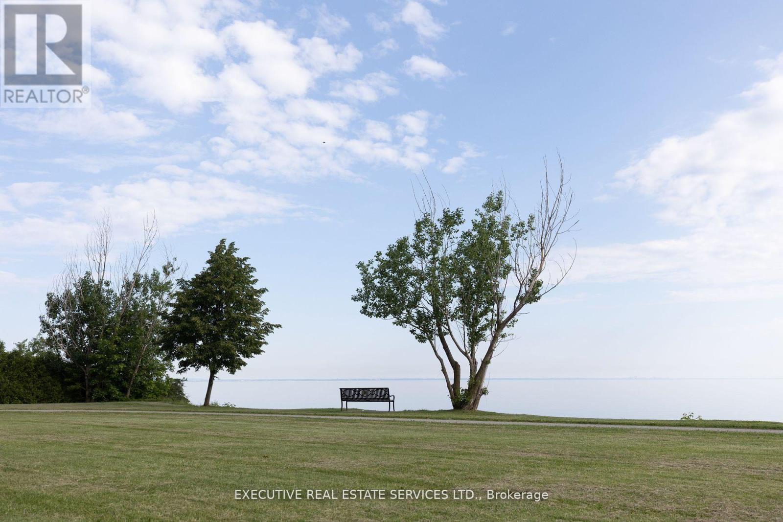 44 Woodsview Avenue, Grimsby, Ontario  L3M 3T1 - Photo 22 - X12381121