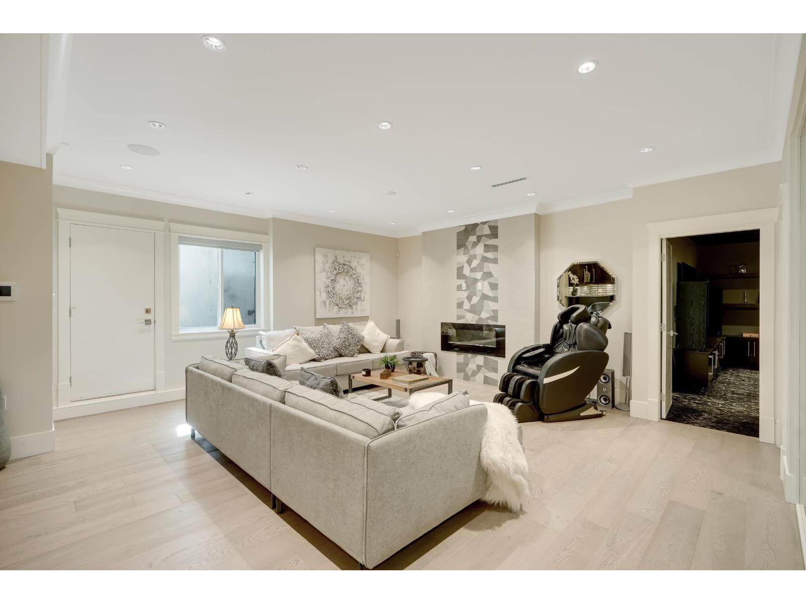 167xx Mcnair Drive, Surrey, British Columbia  V3Z 0P9 - Photo 8 - R3066705