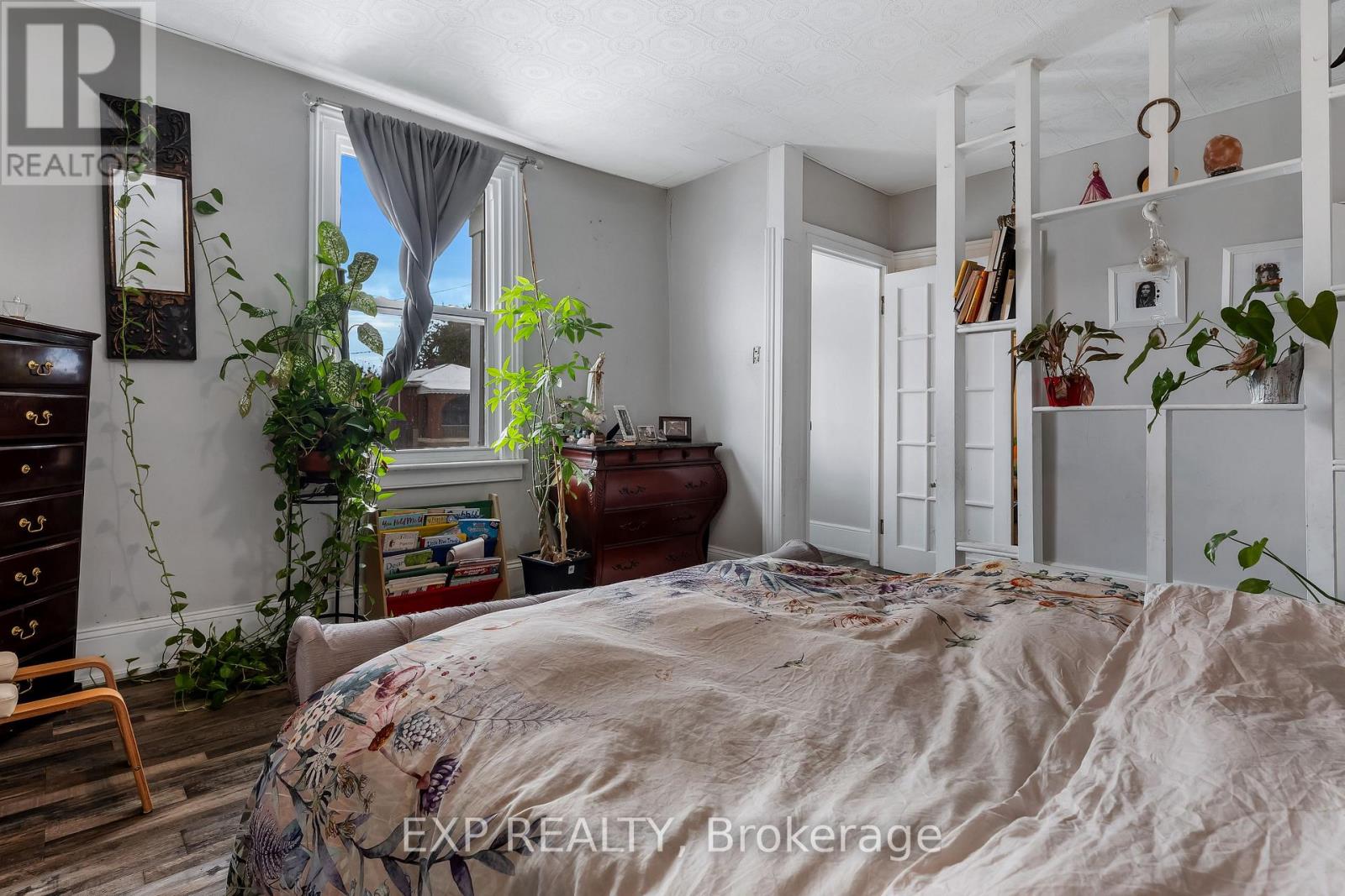 193 Locke Street N, Hamilton, Ontario L8R 3B1 - Photo 10 - X12515008