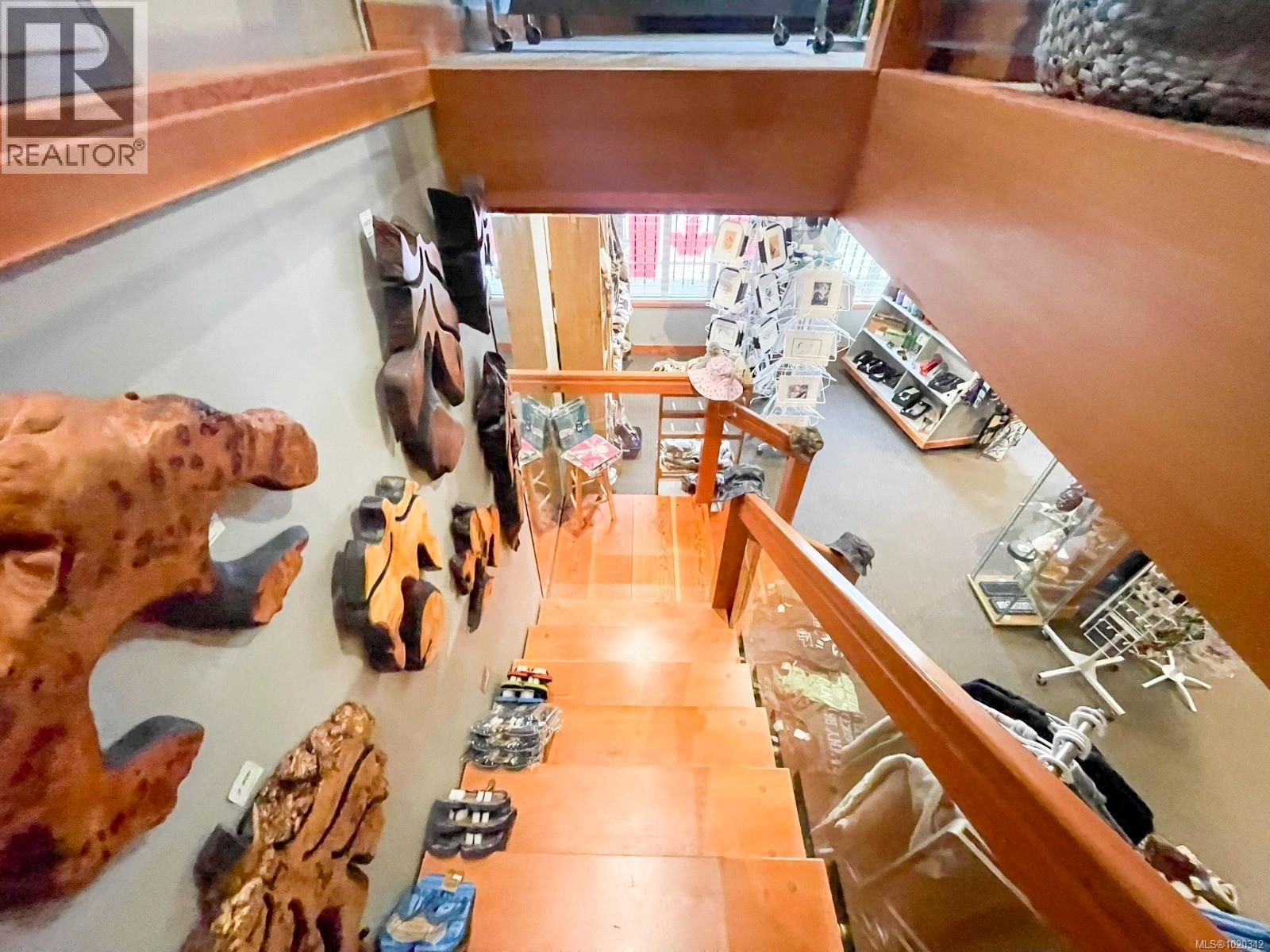 7581 Island Hwy S, Fanny Bay, British Columbia  V0R 1W0 - Photo 17 - 1020342