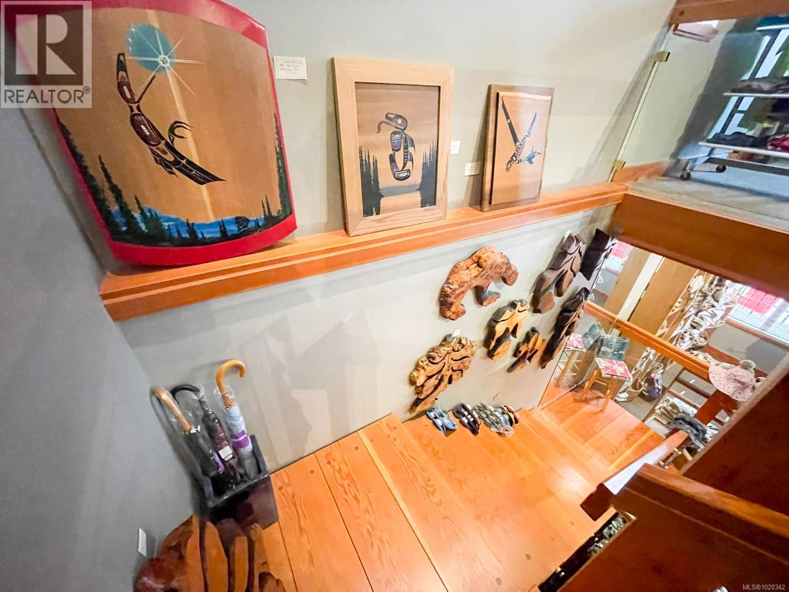 7581 Island Hwy S, Fanny Bay, British Columbia  V0R 1W0 - Photo 18 - 1020342