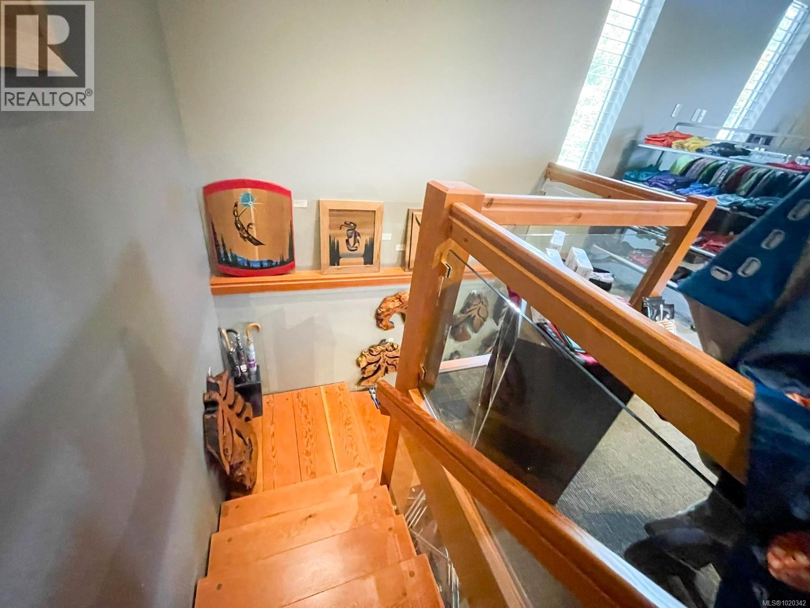 7581 Island Hwy S, Fanny Bay, British Columbia  V0R 1W0 - Photo 19 - 1020342