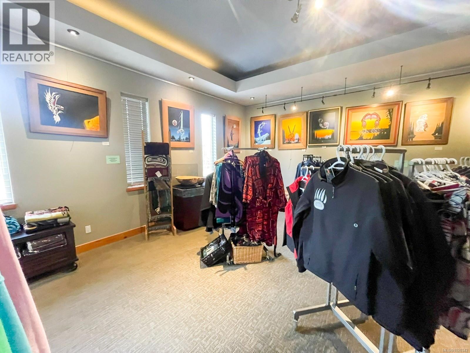 7581 Island Hwy S, Fanny Bay, British Columbia  V0R 1W0 - Photo 21 - 1020342