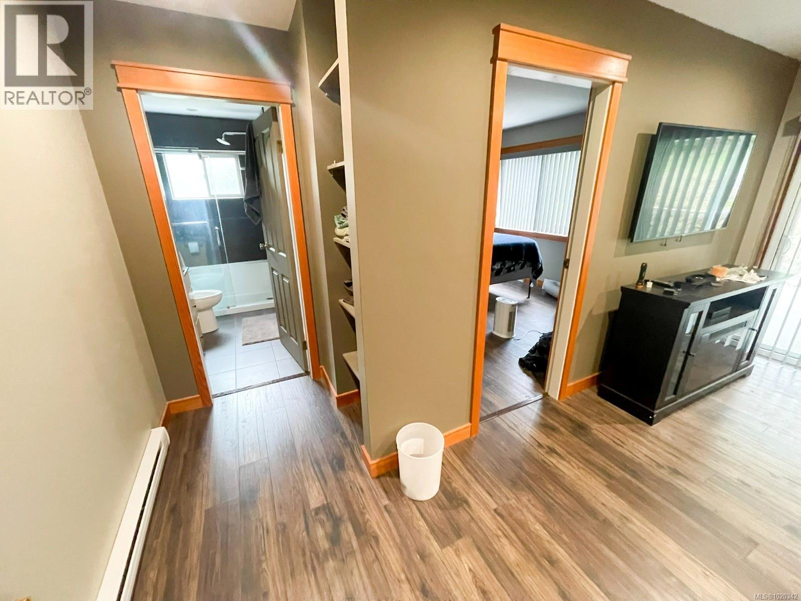 7581 Island Hwy S, Fanny Bay, British Columbia  V0R 1W0 - Photo 26 - 1020342