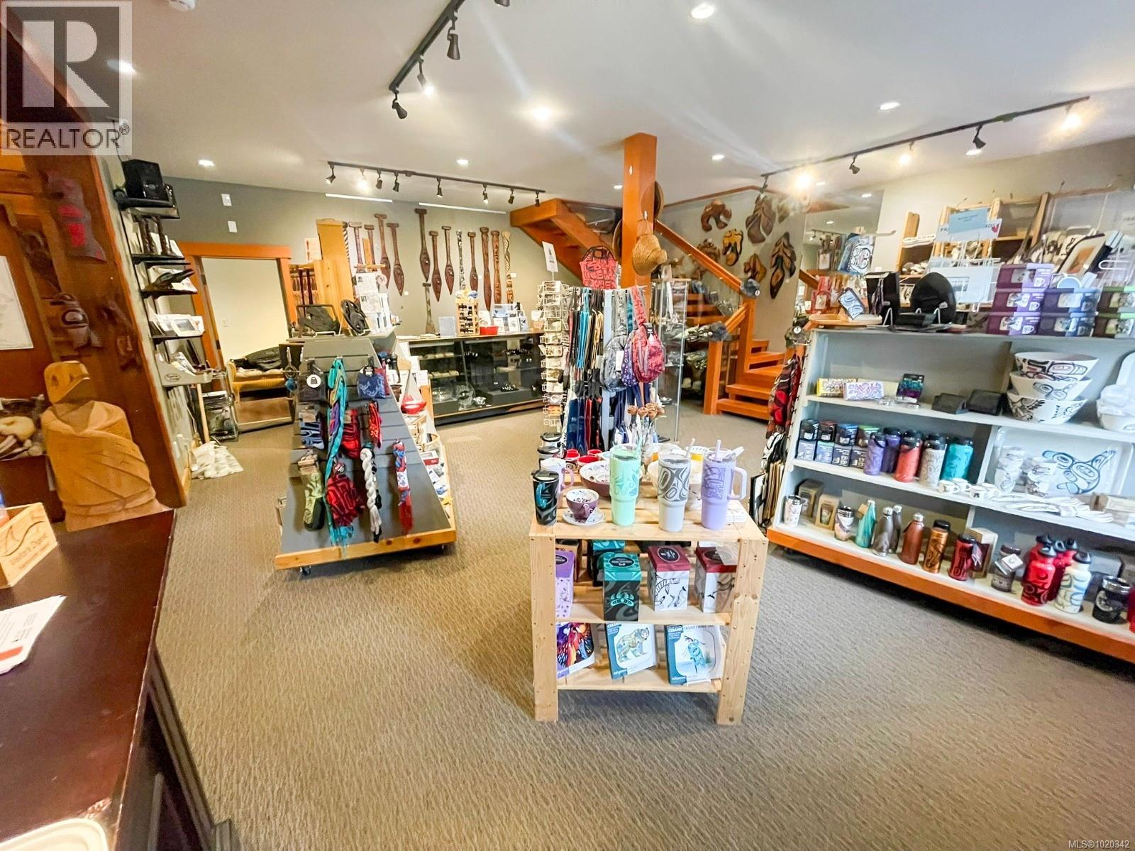 7581 Island Hwy S, Fanny Bay, British Columbia  V0R 1W0 - Photo 4 - 1020342