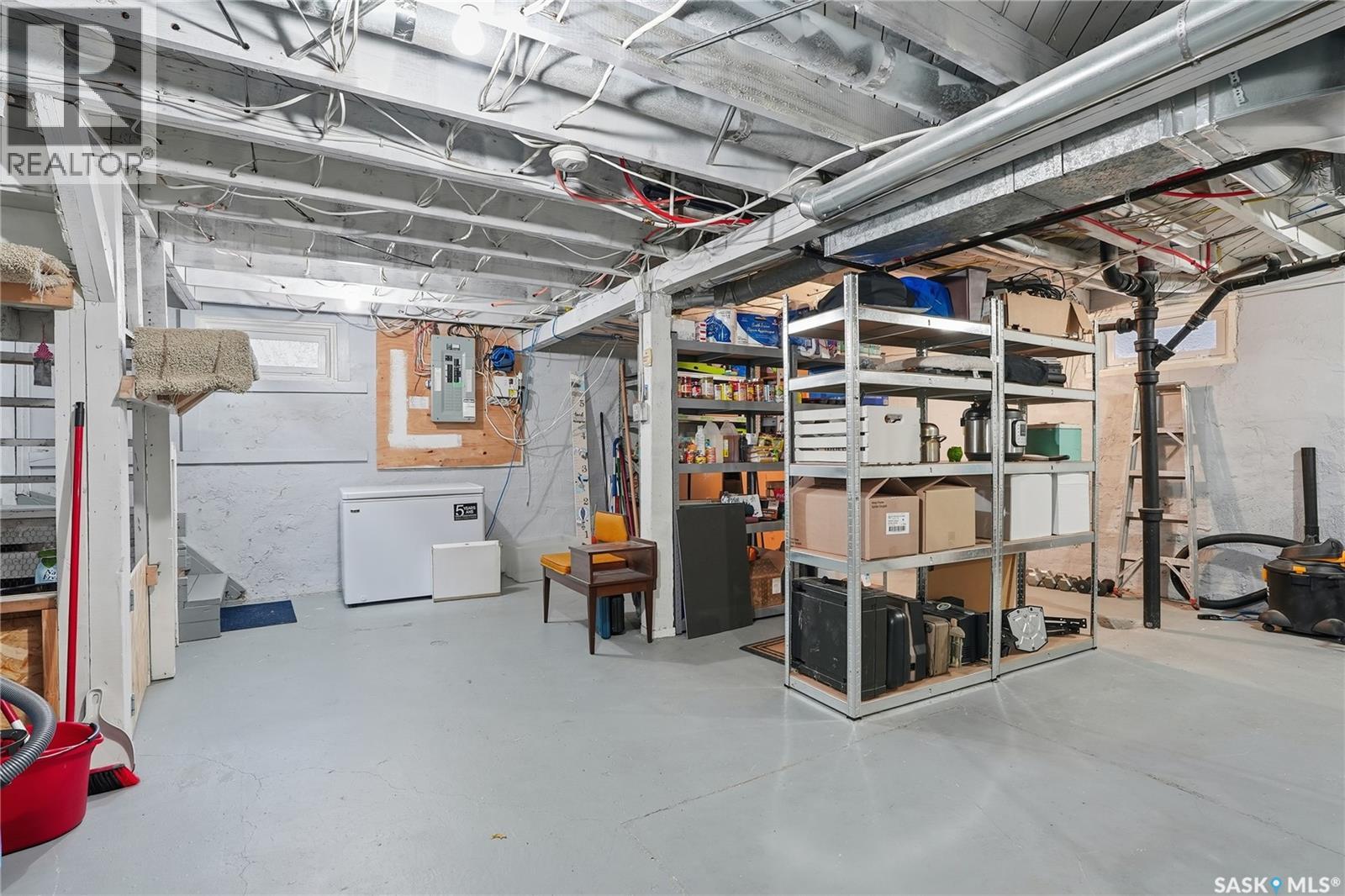 1121 C Avenue N, Saskatoon, Saskatchewan  S7L 1K3 - Photo 23 - SK023907