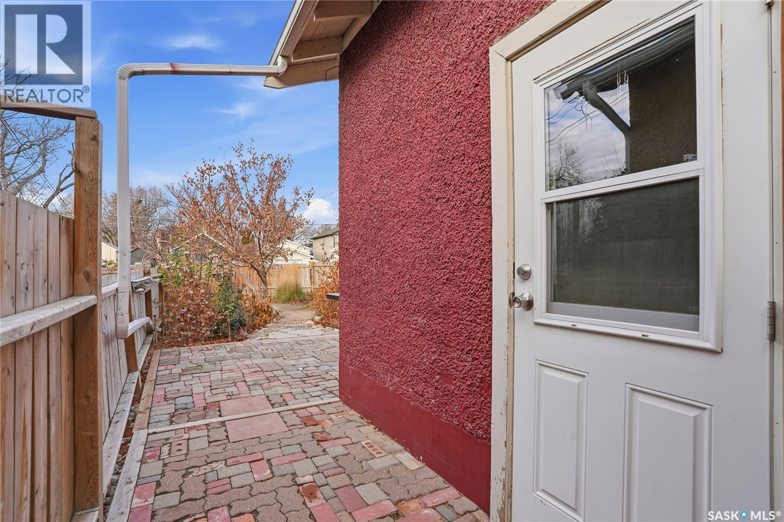 1121 C Avenue N, Saskatoon, Saskatchewan  S7L 1K3 - Photo 30 - SK023907