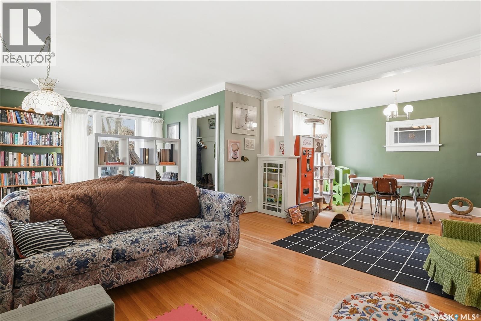 1121 C Avenue N, Saskatoon, Saskatchewan  S7L 1K3 - Photo 6 - SK023907