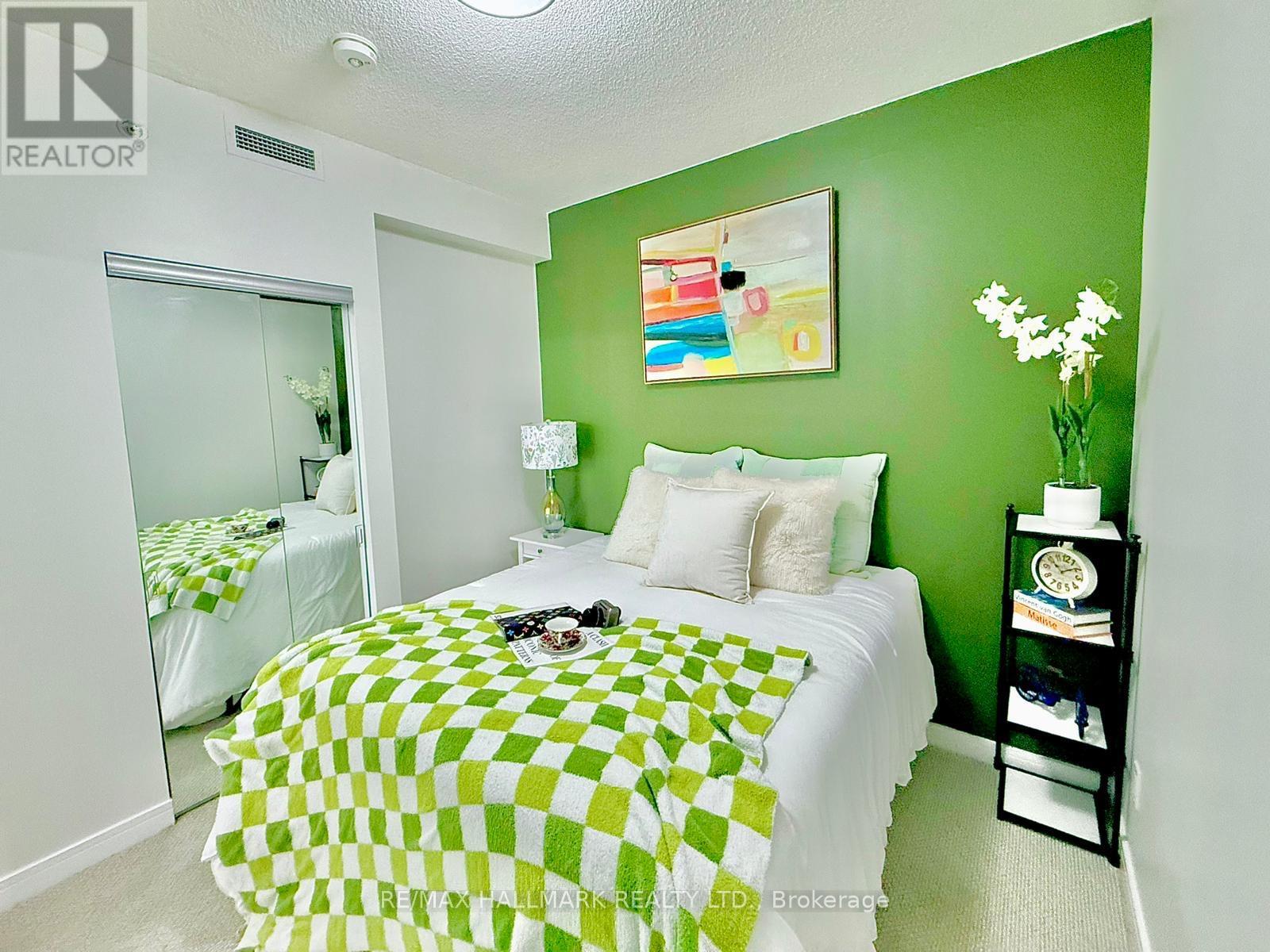 619 - 621 Sheppard Avenue E, Toronto, Ontario  M2K 1B5 - Photo 32 - C12537810