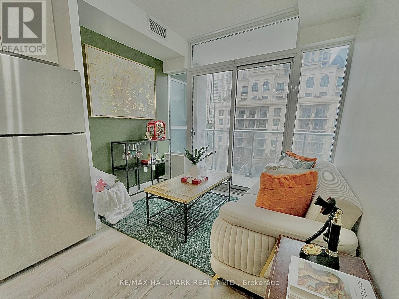 619 - 621 Sheppard Avenue E, Toronto, Ontario  M2K 1B5 - Photo 4 - C12537810