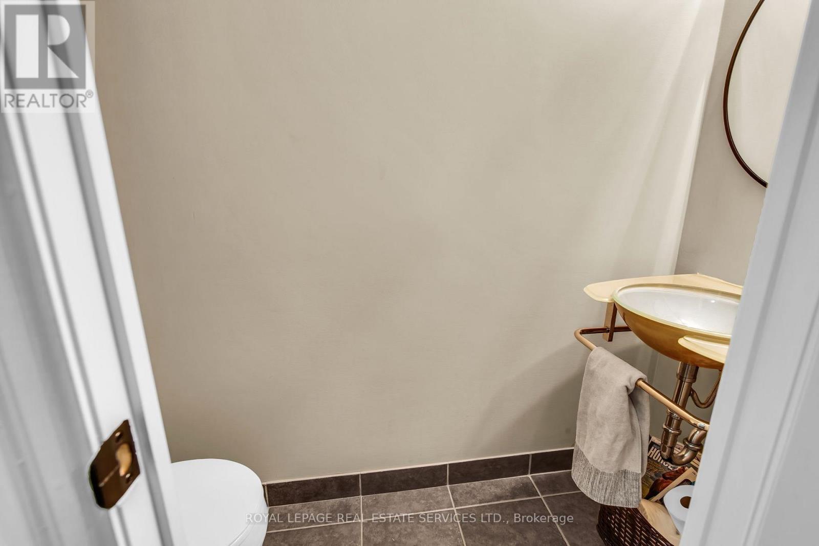 Ph105 - 8 Scollard Street, Toronto, Ontario  M5R 1M2 - Photo 36 - C12537840