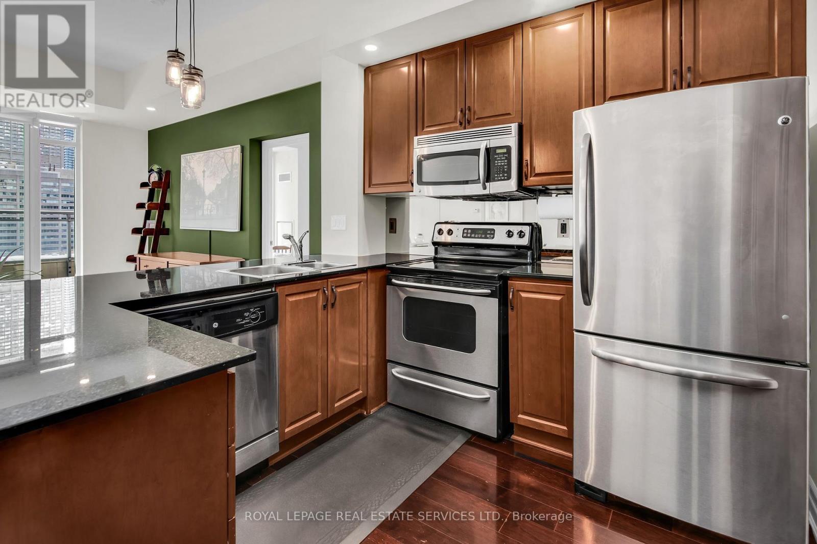 Ph105 - 8 Scollard Street, Toronto, Ontario  M5R 1M2 - Photo 8 - C12537840